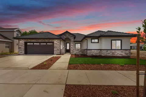 4248 S Chatham St, Visalia, CA 93277