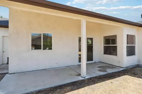 1696 Jacaranda St, Lemoore, CA 93245 photo 26