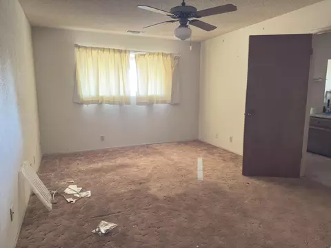 Bedroom - 50200 Hogback Dr, Badger, CA 93603 photo 3 of 5