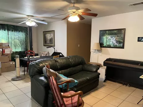 1105 E Malone St, Hanford, CA 93230 photo 6