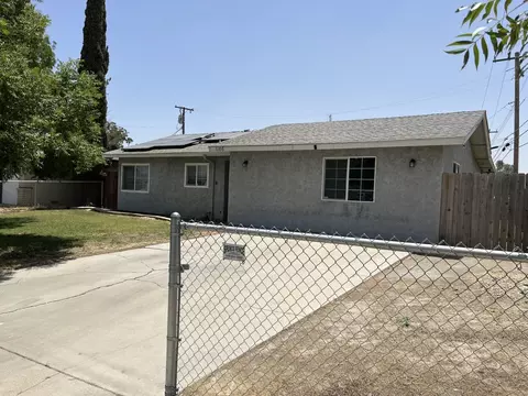 1105 E Malone St, Hanford, CA 93230