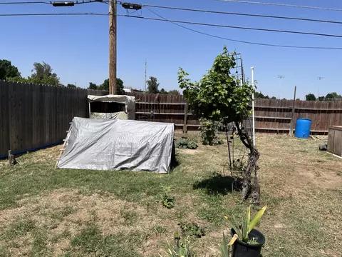 1105 E Malone St, Hanford, CA 93230 photo 22
