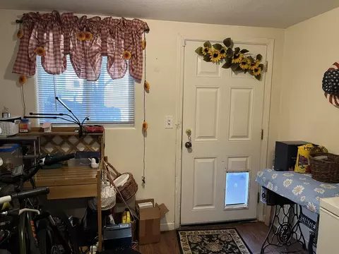1105 E Malone St, Hanford, CA 93230 photo 12