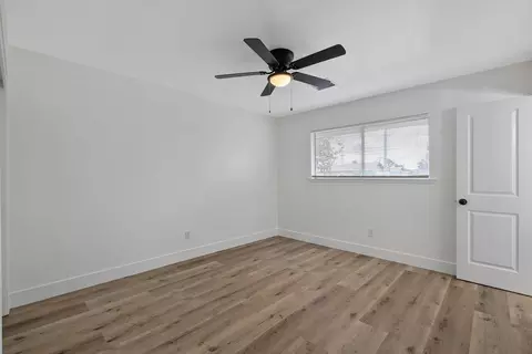 12807 Belle Haven Dr, Lemoore, CA 93245 photo 19