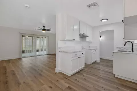 12807 Belle Haven Dr, Lemoore, CA 93245 photo 9