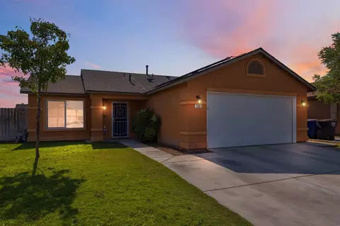 150 Wawona St, Corcoran, CA 93212
