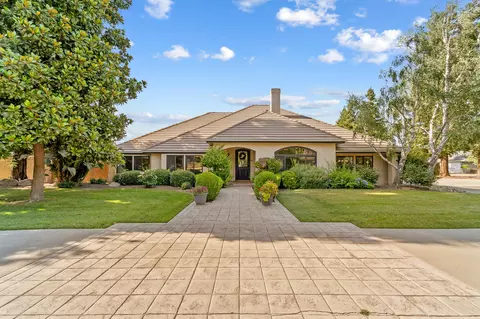 12710 Marlin Ave, Visalia, CA 93291