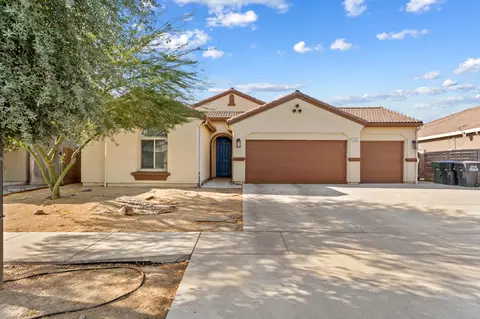 1937 W Flagstaff Ave, Visalia, CA 93291