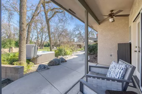 Exterior - 15664 Mills Dr #D, Visalia, CA 93292 photo 9 of 35
