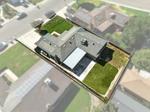 View/Area - 110 S Olive St, Lemoore, CA 93245 photo 2 of 3