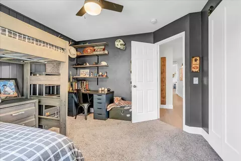 Bedroom - 31697 Gordon Dr, Exeter, CA 93221 photo 4 of 7