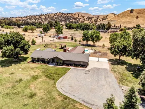 View/Area - 31697 Gordon Dr, Exeter, CA 93221 photo 1 of 6
