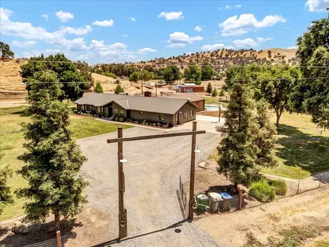Other - 31697 Gordon Dr, Exeter, CA 93221 photo 14 of 15
