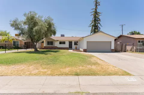 1917 W Belleview Ave, Porterville, CA 93257