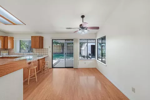1437 E Vassar Ave, Visalia, CA 93292 photo 15