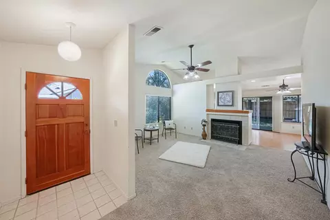 1437 E Vassar Ave, Visalia, CA 93292 photo 9