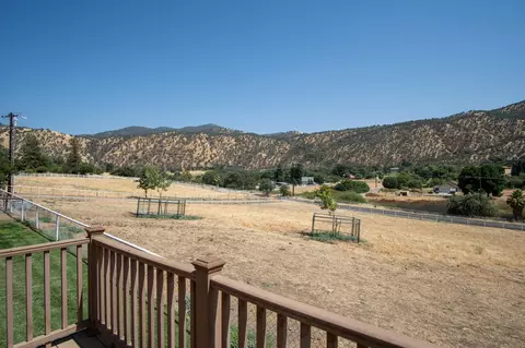 33440 Globe Dr, Springville, CA 93265 photo 7