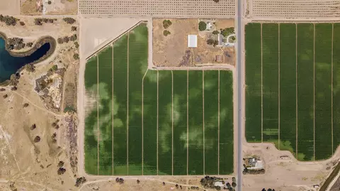 14550 18th Ave, Lemoore, CA 93245 photo 2