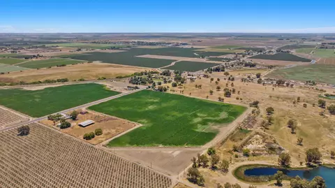 14550 18th Ave, Lemoore, CA 93245 photo 8
