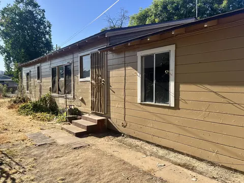 264 S Orange Ave, Exeter, CA 93221 photo 6