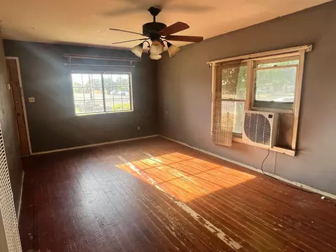 264 S Orange Ave, Exeter, CA 93221 photo 13