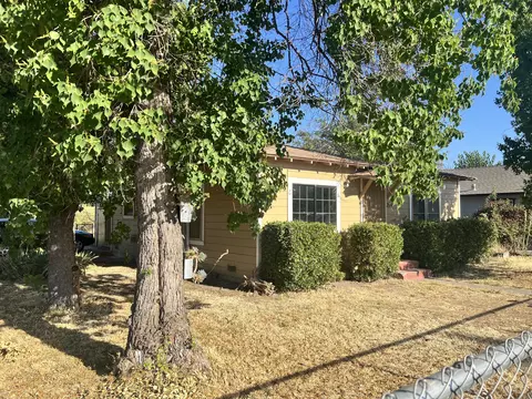 264 S Orange Ave, Exeter, CA 93221 photo 2