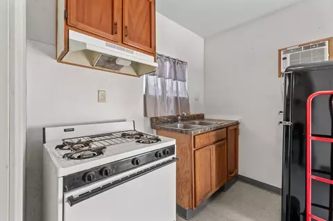 Kitchen - 39688 Rd 56, Dinuba, CA 93618 photo 6 of 6