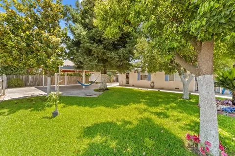 Exterior - 39688 Rd 56, Dinuba, CA 93618 photo 6 of 8