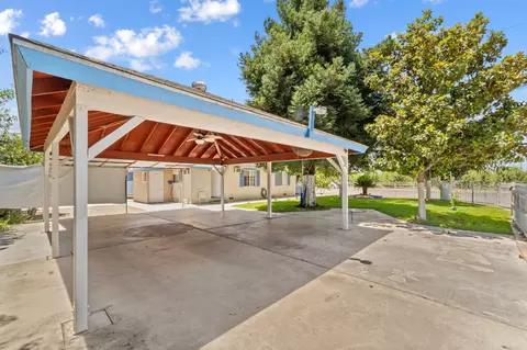 Exterior - 39688 Rd 56, Dinuba, CA 93618 photo 4 of 8