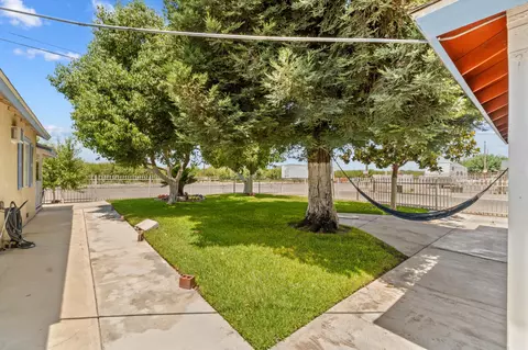 Exterior - 39688 Rd 56, Dinuba, CA 93618 photo 5 of 8