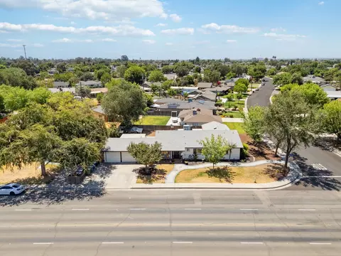 731 W D St, Lemoore, CA 93245 photo 34