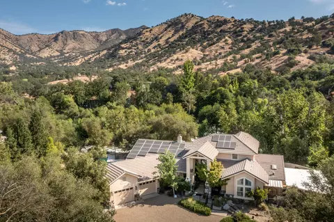 View/Area - 43355 Sierra Dr #C, Three Rivers, CA 93271 photo 1 of 3