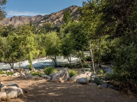 View/Area - 43355 Sierra Dr #C, Three Rivers, CA 93271 photo 3 of 3