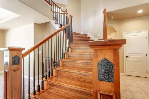 Entry Way - 43355 Sierra Dr #C, Three Rivers, CA 93271 photo 1 of 1