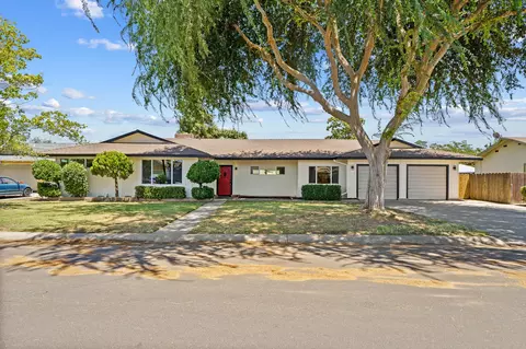 72 S Waukesha St, Porterville, CA 93257