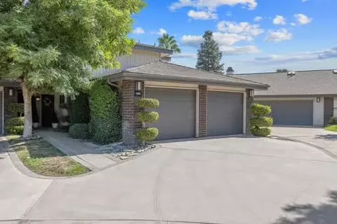 846 N Silvervale Dr, Visalia, CA 93291