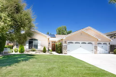 5910 W Monte Verde Ave, Visalia, CA 93277