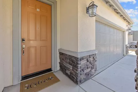 1066 Jade Way, Lemoore, CA 93245 photo 5