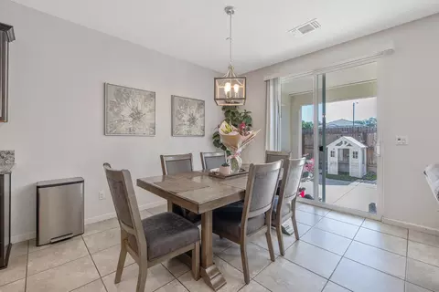 1066 Jade Way, Lemoore, CA 93245 photo 18