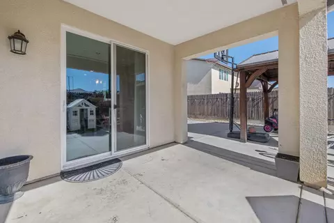 1066 Jade Way, Lemoore, CA 93245 photo 41