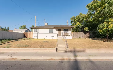 1905 Mt Vernon Ave, Bakersfield, CA 93306