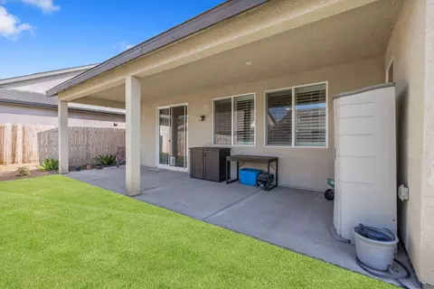 2325 E Copper Ct, Visalia, CA 93292 photo 40