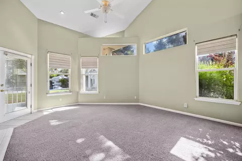 Living - 1163 N Belmont Rd, Exeter, CA 93221 photo 10 of 13