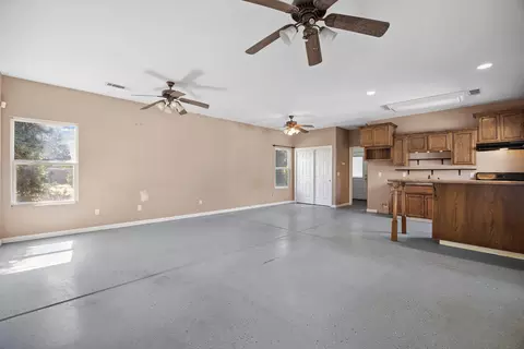 Living - 1163 N Belmont Rd, Exeter, CA 93221 photo 12 of 13