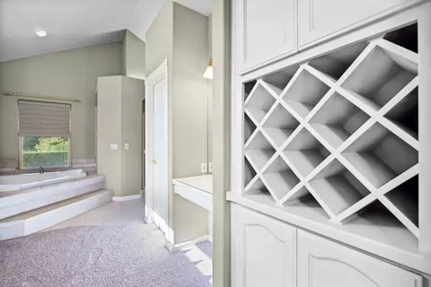 Entry Way - 1163 N Belmont Rd, Exeter, CA 93221 photo 6 of 7