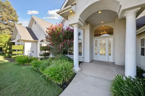 Exterior - 1163 N Belmont Rd, Exeter, CA 93221 photo 5 of 15