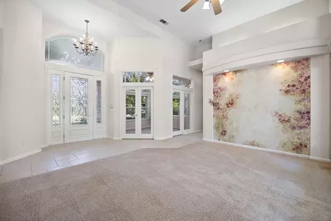 Living - 1163 N Belmont Rd, Exeter, CA 93221 photo 3 of 13