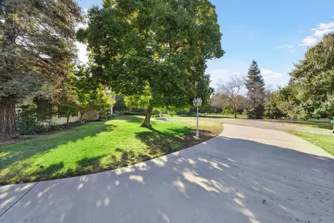 Exterior - 1163 N Belmont Rd, Exeter, CA 93221 photo 15 of 15