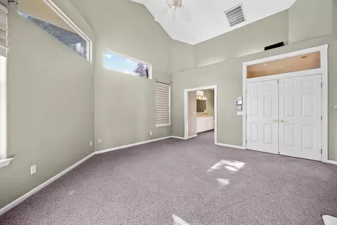 Bedroom - 1163 N Belmont Rd, Exeter, CA 93221 photo 4 of 7