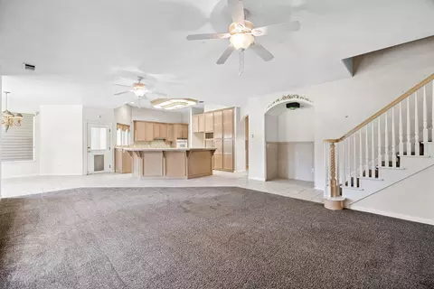 Living - 1163 N Belmont Rd, Exeter, CA 93221 photo 8 of 13
